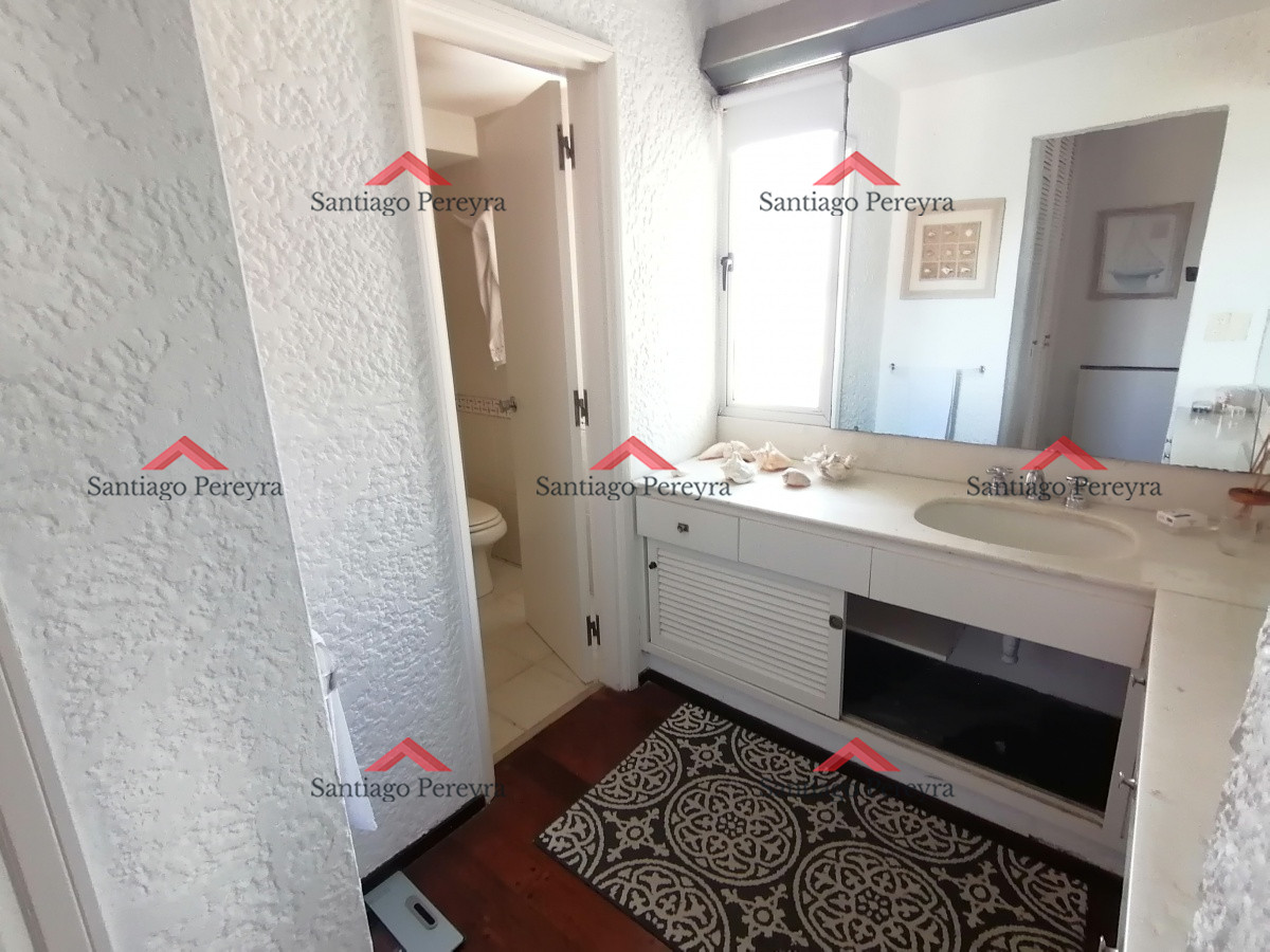 Apartamento ID.837 - Amplio apartamento frente al mar 