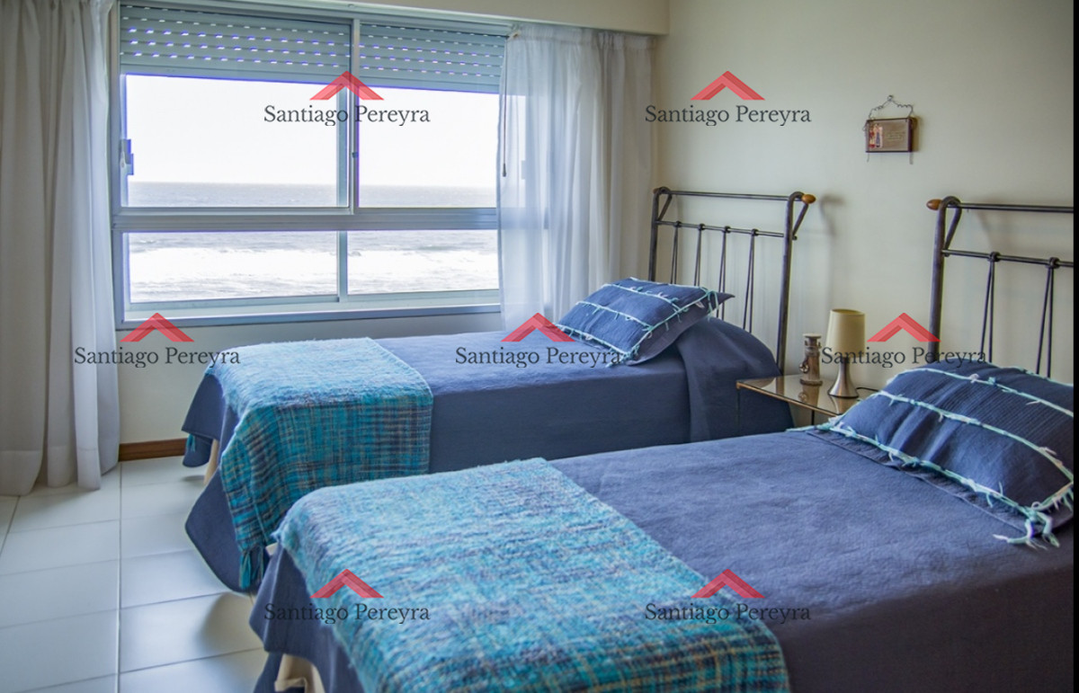 Apartamento ID.2946 - Amplia planta a pasos del mar en Playa Brava