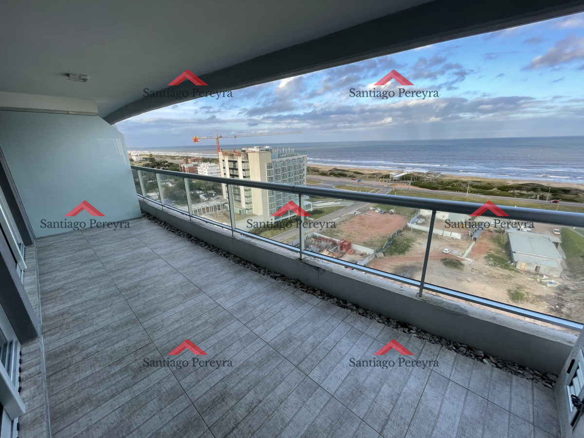 Apartamento ID.6944 - Moderno apartamento a pasos de playa Brava