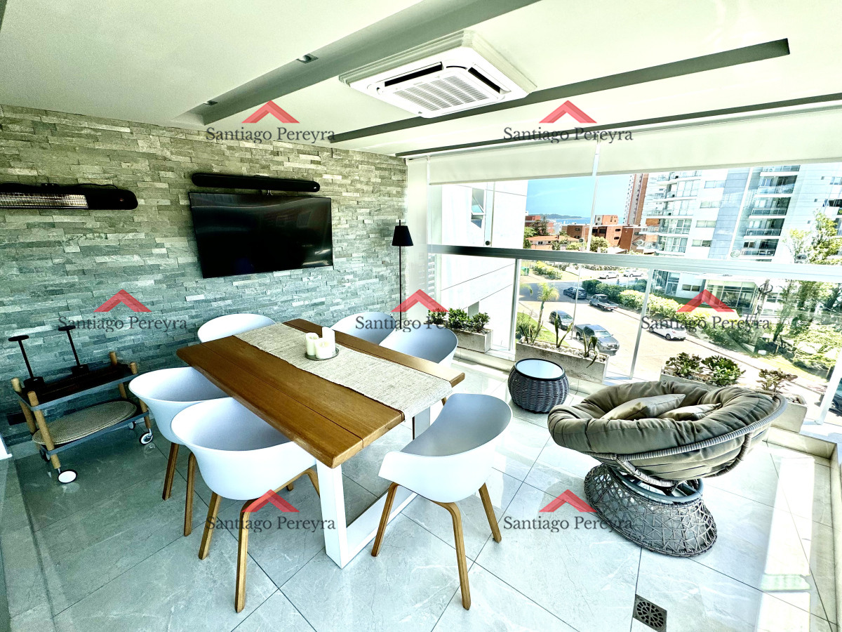 Apartamento ID.6821 - Espectacular en torre Premium a pasos del mar