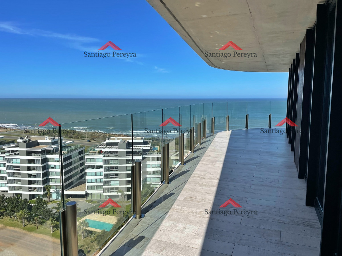 Apartamento ID.14389 - En alquiler, inigualable vista, 3 dormitorios en suite con amplia terraza, moderno, amplio y con todos los servicios, a pasos del mar