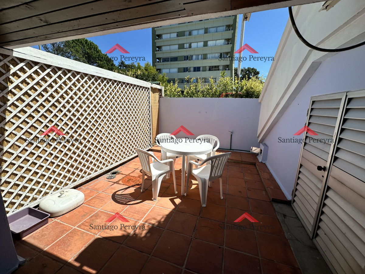 Apartamento ID.16010 - Apto 2 dormitorios planta baja en roosevelt