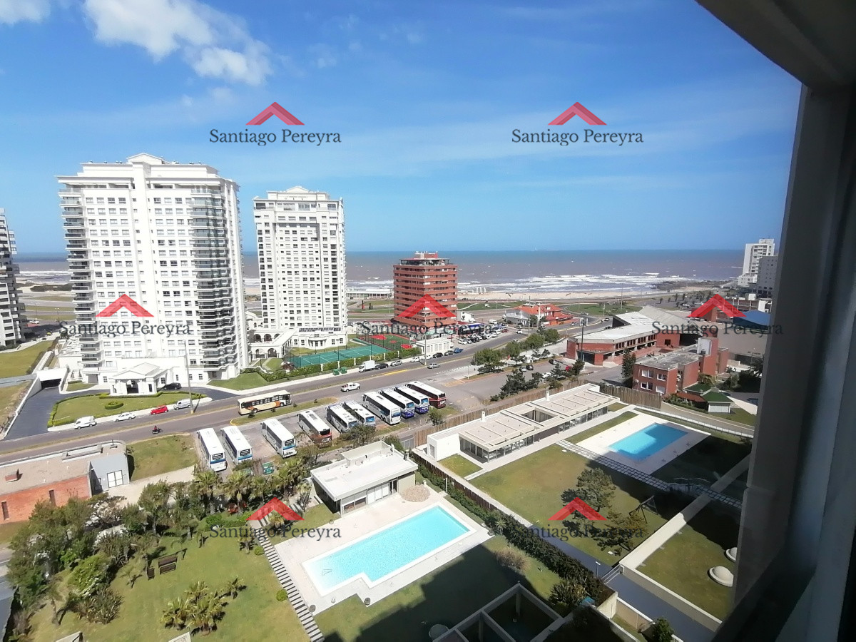 Apartamento ID.837 - Amplio apartamento frente al mar 