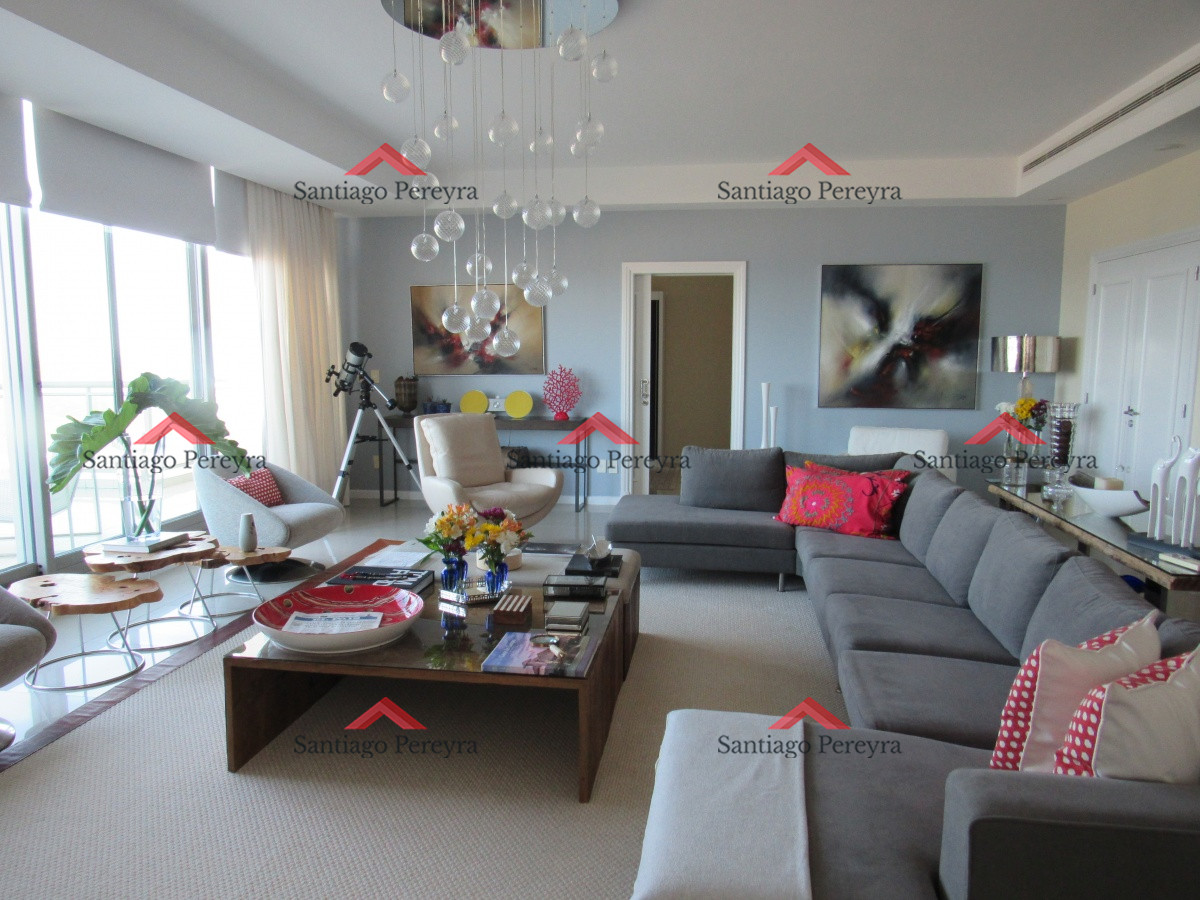 Apartamento ID.3300 - Espectacular Pent House primera linea de lujo en venta, piscina propia, 5 garages, barbacoa