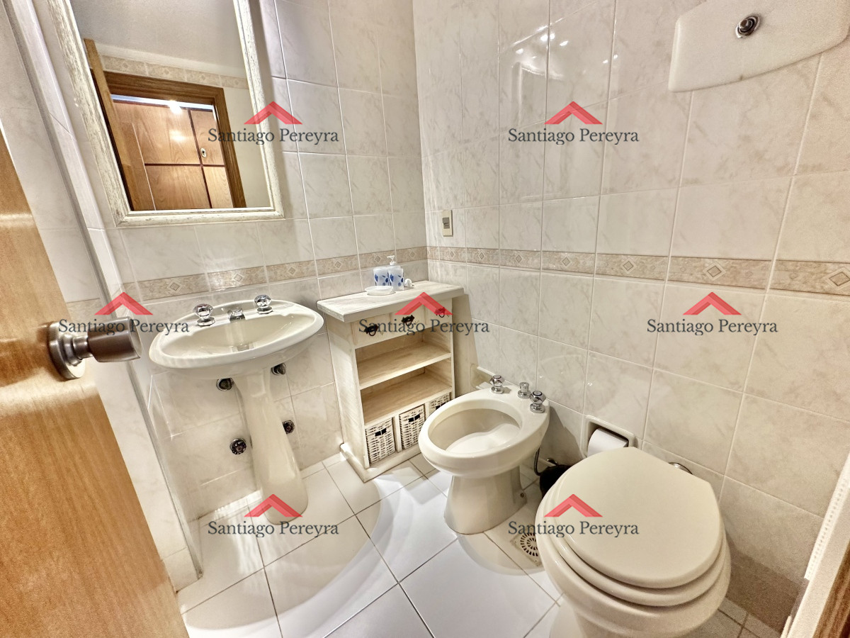 Apartamento ID.2946 - Amplia planta a pasos del mar en Playa Brava