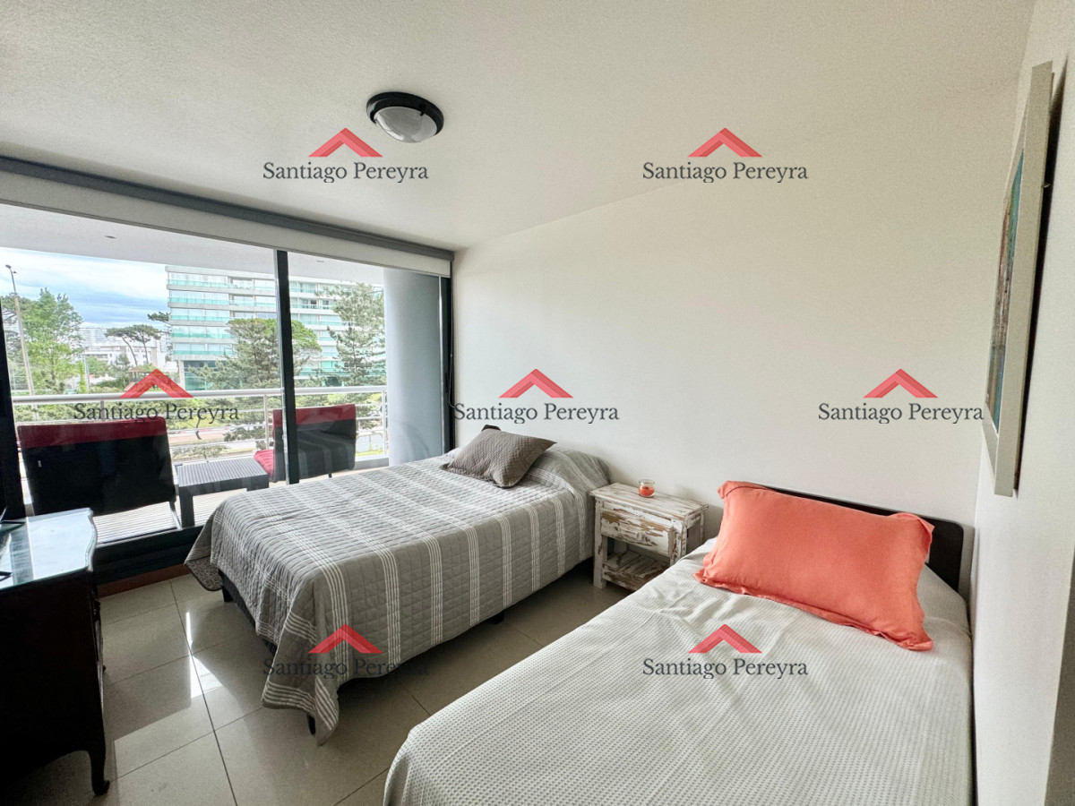 Apartamento ID.16886 - Apartamento en Venta de dos suites Playa Brava