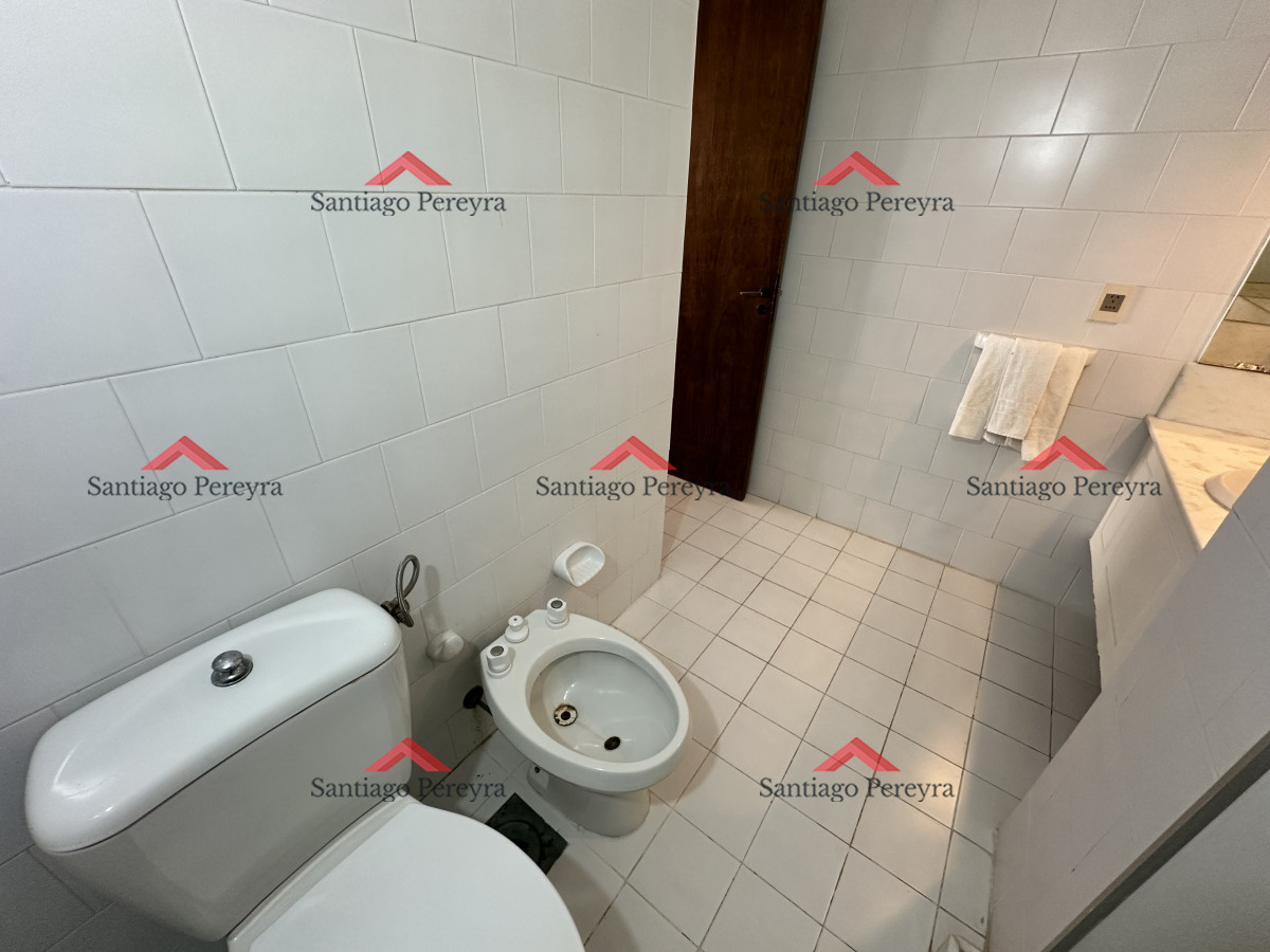 Apartamento ID.16010 - Apto 2 dormitorios planta baja en roosevelt