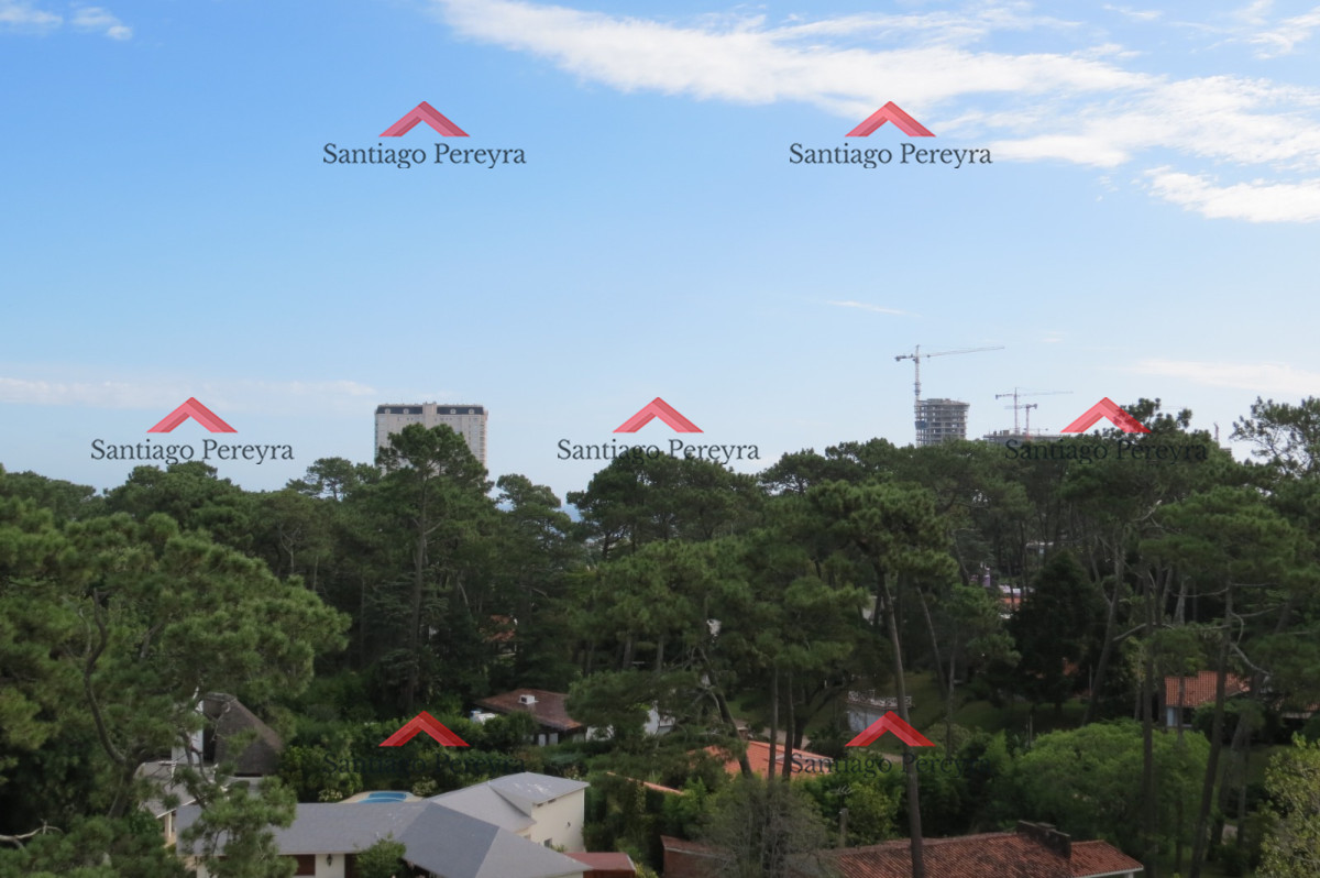 Apartamento ID.15155 - Apartamento de 3 dormitorios en venta y alquiler en Roosevelt