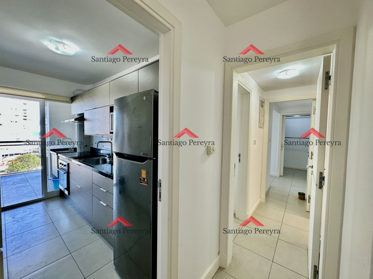 Apartamento ID.16990 - Hermoso apartamento de 2 dormitorios con parrillero propio y vista a playa brava