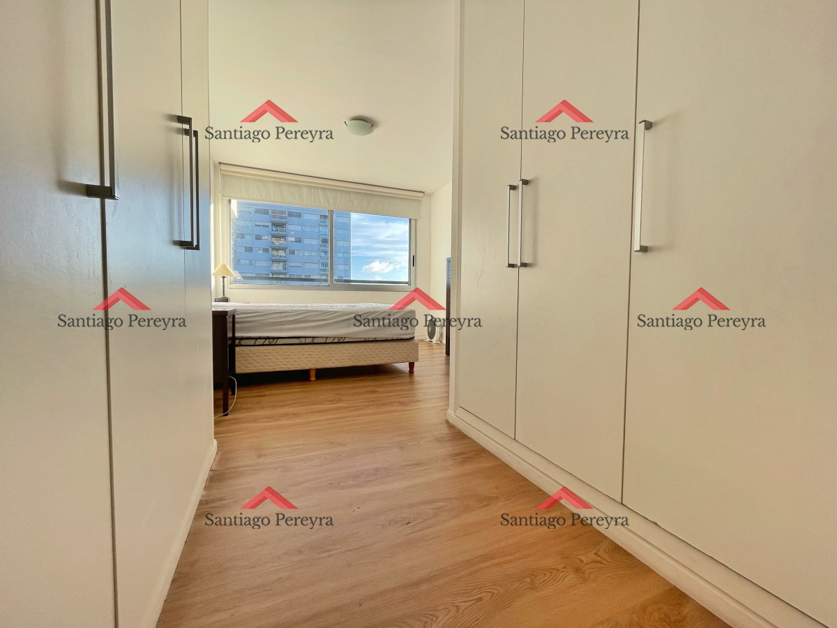 Apartamento ID.14424 - Hermoso apartamento en venta, con vista a la mansa y excelentes amenities 2 dormitorios 2 baños lavadero y terraza