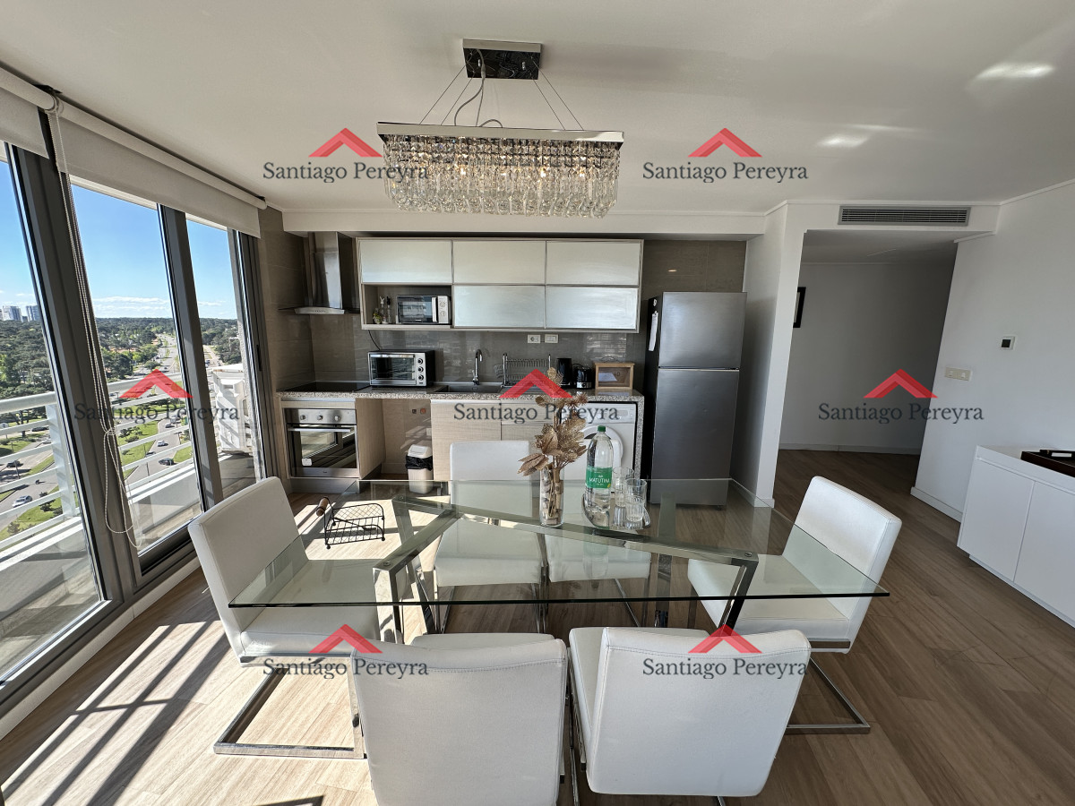 Apartamento ID.16377 - Dos dormitorios en venta con vista a playa mansa