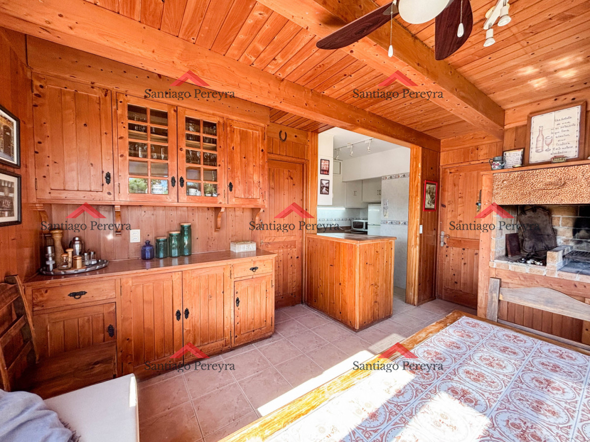 Apartamento ID.6982 - Pent House a una cuadra de la playa mansa con barbacoa propia y tres cocheras 