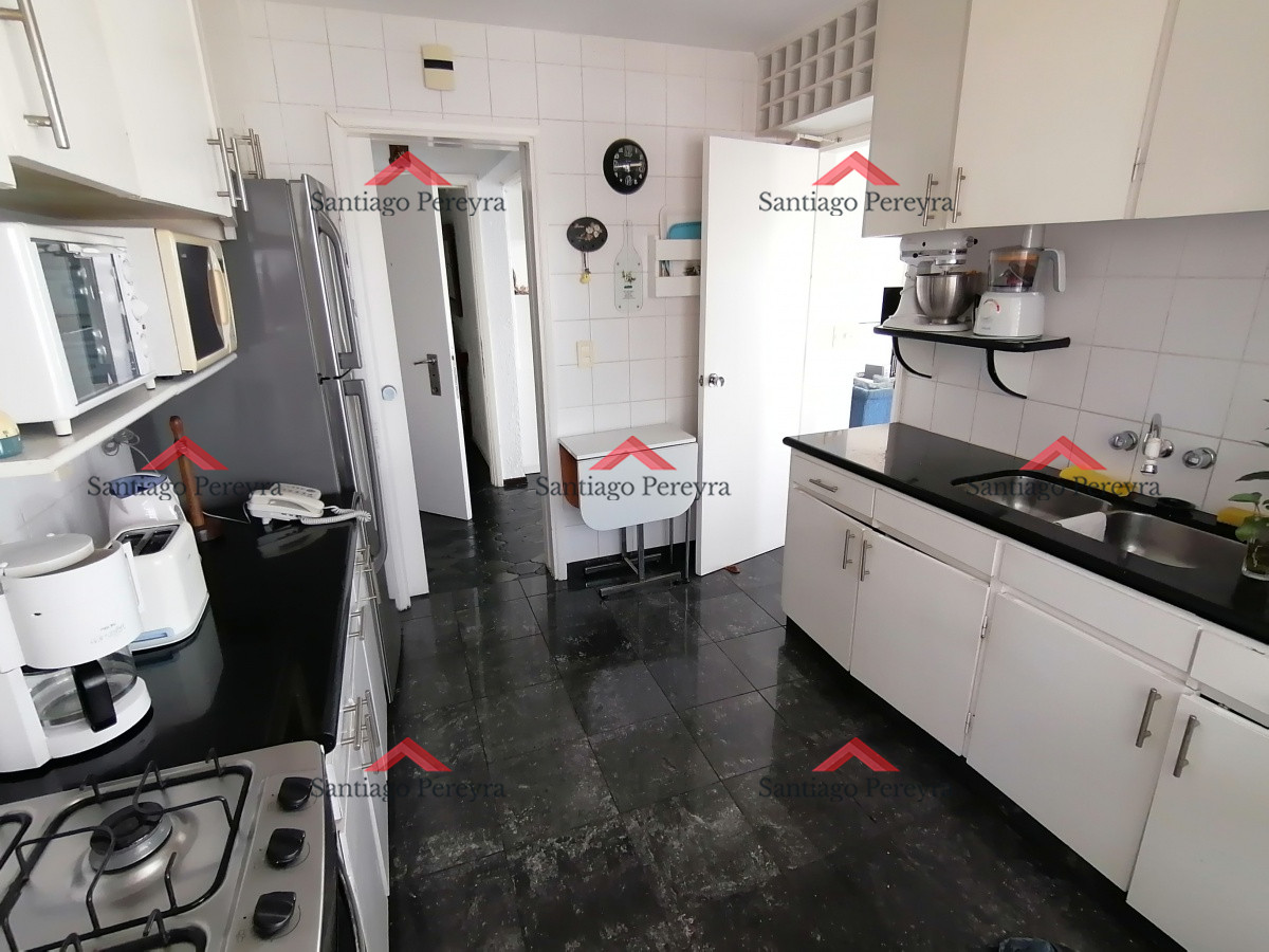 Apartamento ID.837 - Amplio apartamento frente al mar 
