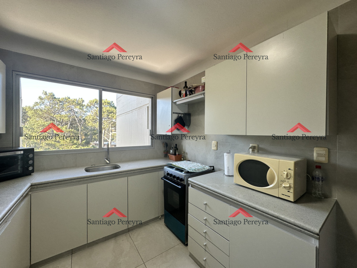 Apartamento ID.17135 - Apartamento en venta de dos dormitorios con garaje listo para entrar