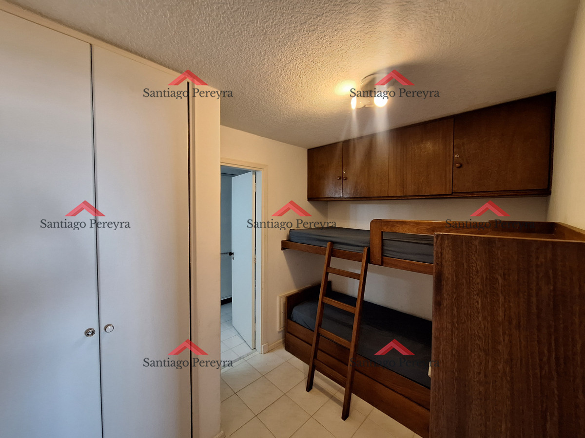 Apartamento ID.16523 - Hermoso y amplio apartamento de 1 dormitorio y medio con vista al mar 