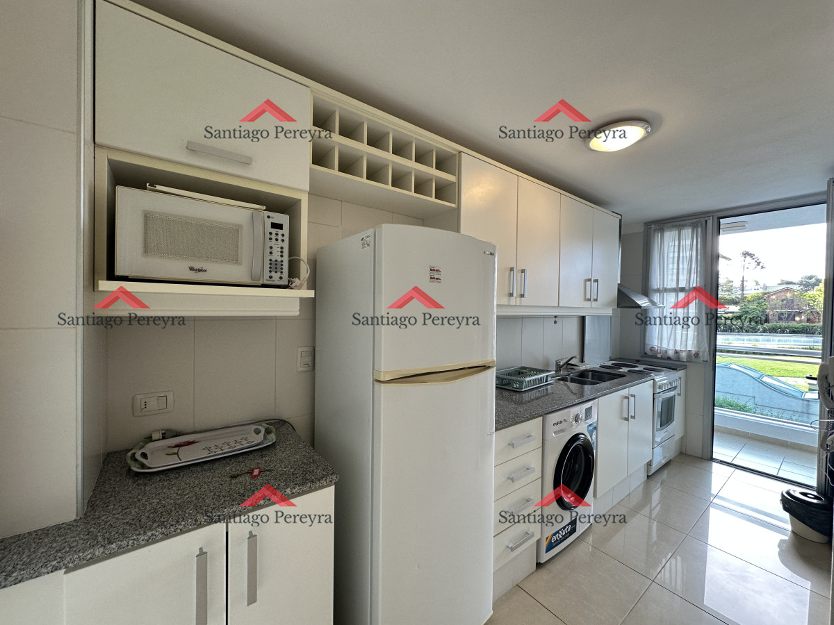 Apartamento ID.2414 - Cómodo y amplio apartamento en Playa Brava