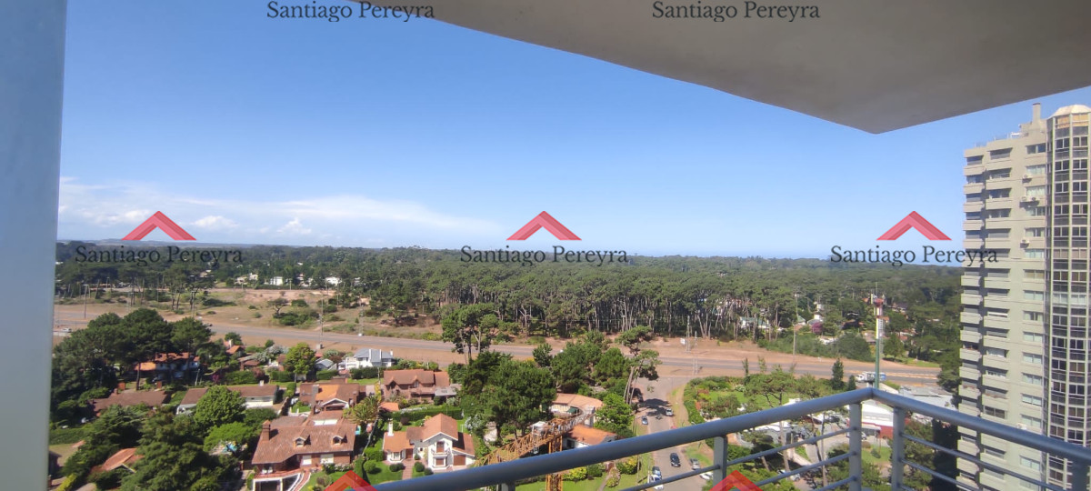 Apartamento ID.14021 - Moderno apartamento en excelente complejo en venta, 2 dormitorios, amenities premium, piso alto vista despejada