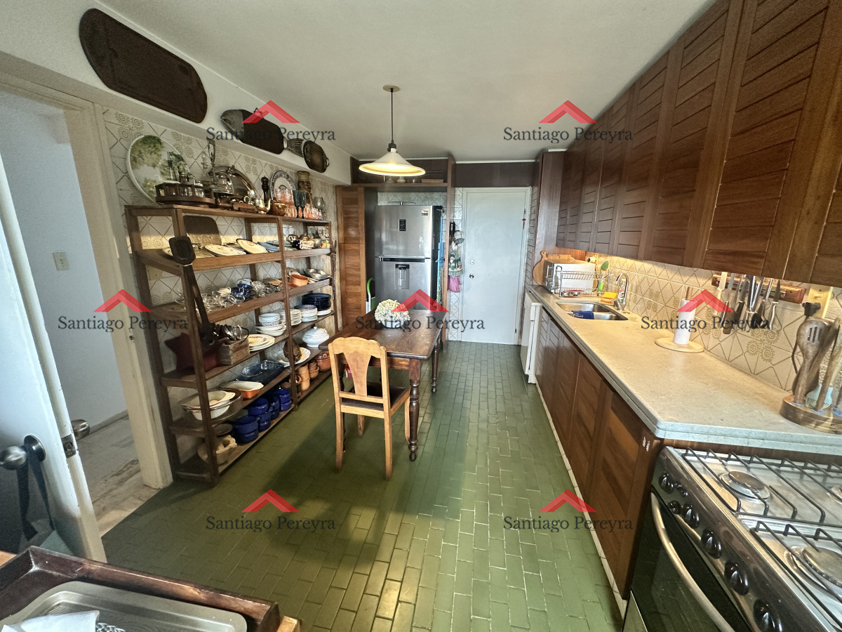 Apartamento ID.16045 - Apartamento 3 dormitorios y dependencia en Roosevelt 