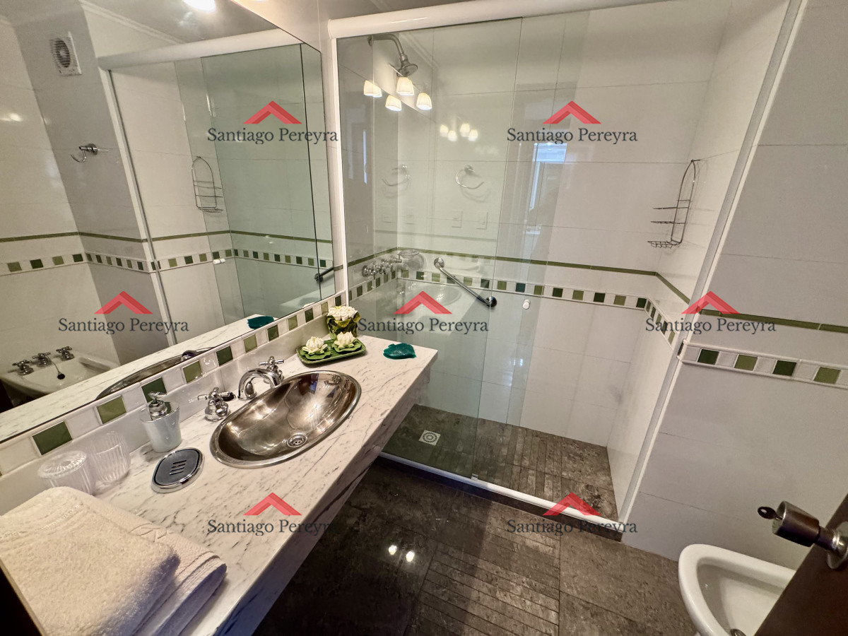 Apartamento ID.401 - Primera linea al mar