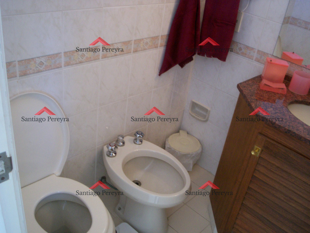 Apartamento ID.1001 - Hermoso apartamento de 3 dormitorios con vista al mar y todos los servicios!!