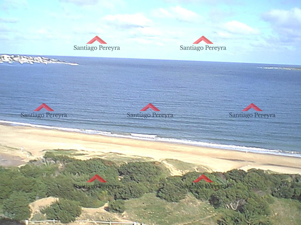 Apartamento ID.1111 - Apartamento en venta primera fila de Playa Mansa