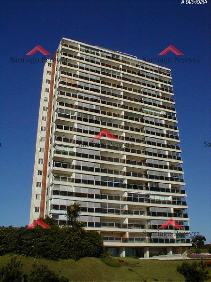 Apartamento ID.1111 - Apartamento en venta primera fila de Playa Mansa