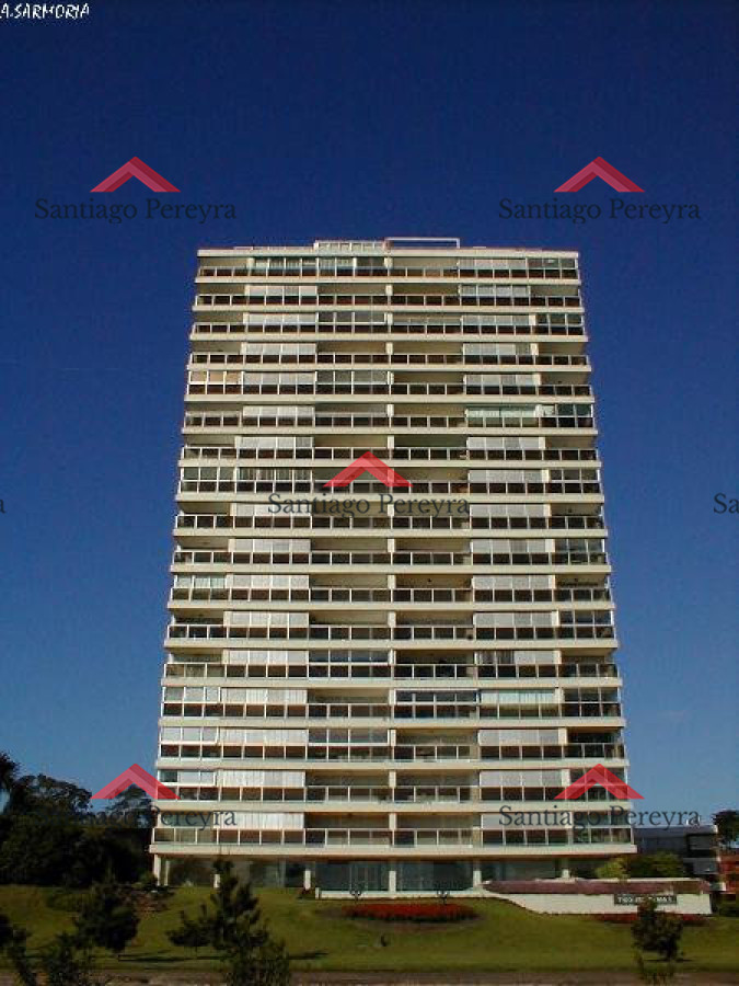 Apartamento ID.1111 - Apartamento en venta primera fila de Playa Mansa