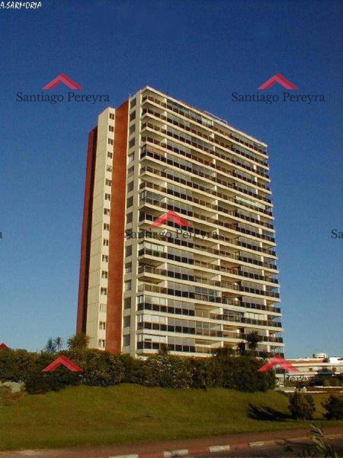 Apartamento ID.1111 - Apartamento en venta primera fila de Playa Mansa