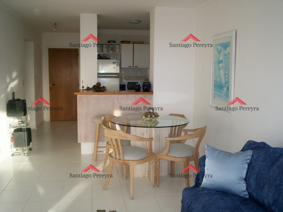 Apartamento ID.1616 - Espectacular apartamento en alquiler 