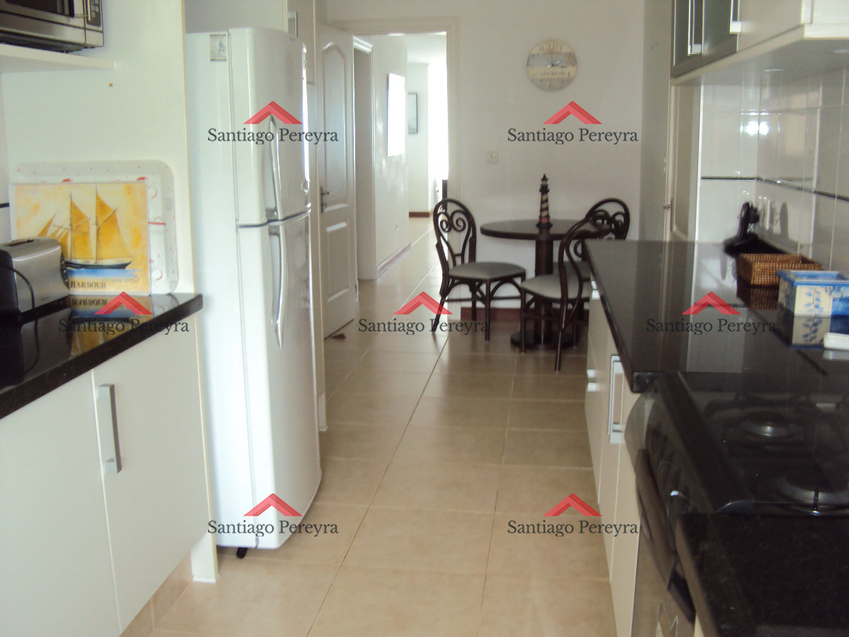 Apartamento ID.2152 - Apartamento de  categoría en primera línea de Playa Brava