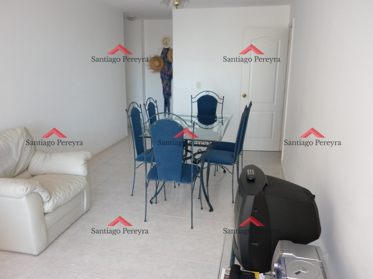 Apartamento ID.2473 - Lindo apartamento de 2 dormitorios con 2 baños
