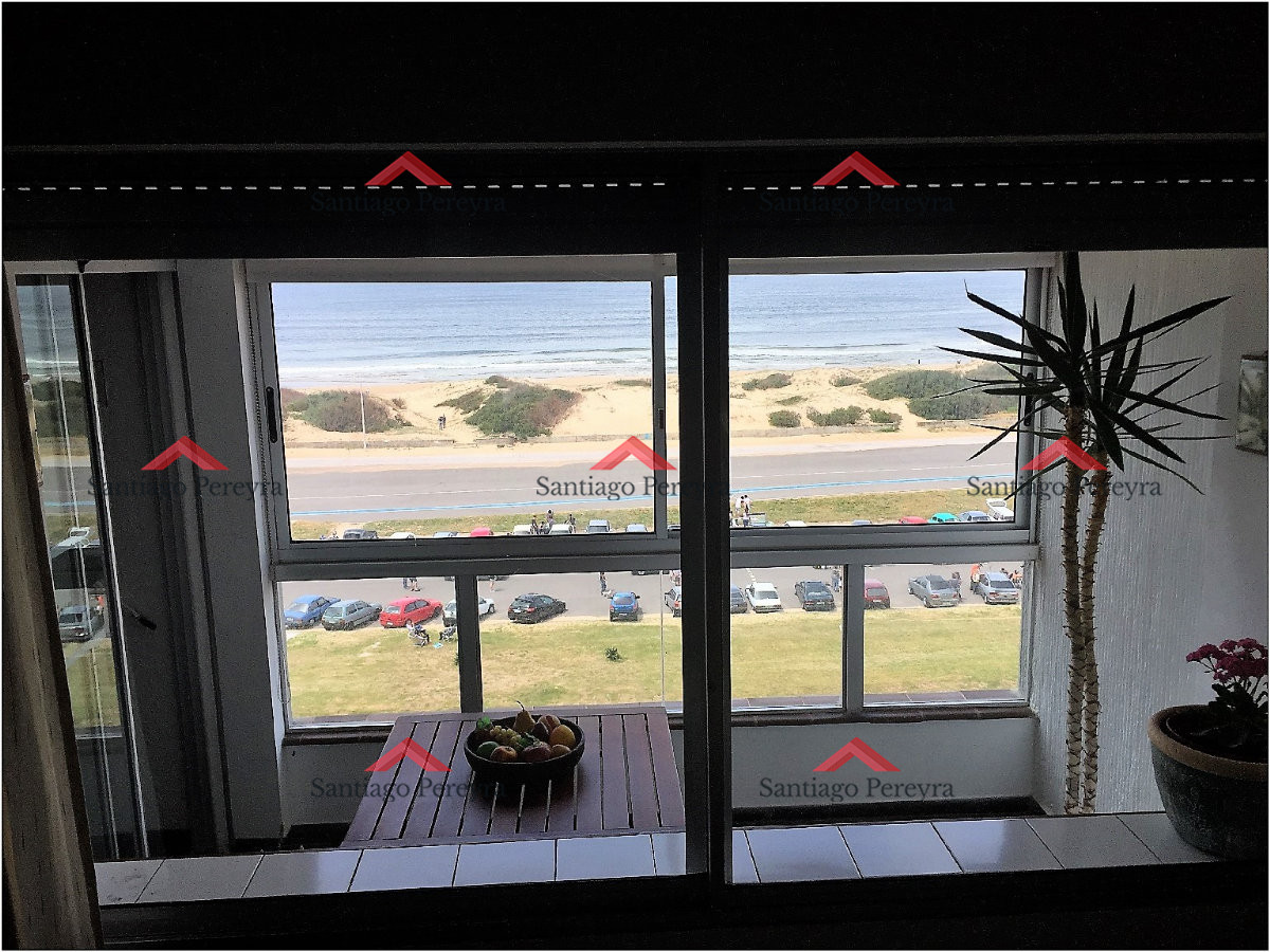 Apartamento ID.28 - Brava,excelente ubicacion, vista directa al mar