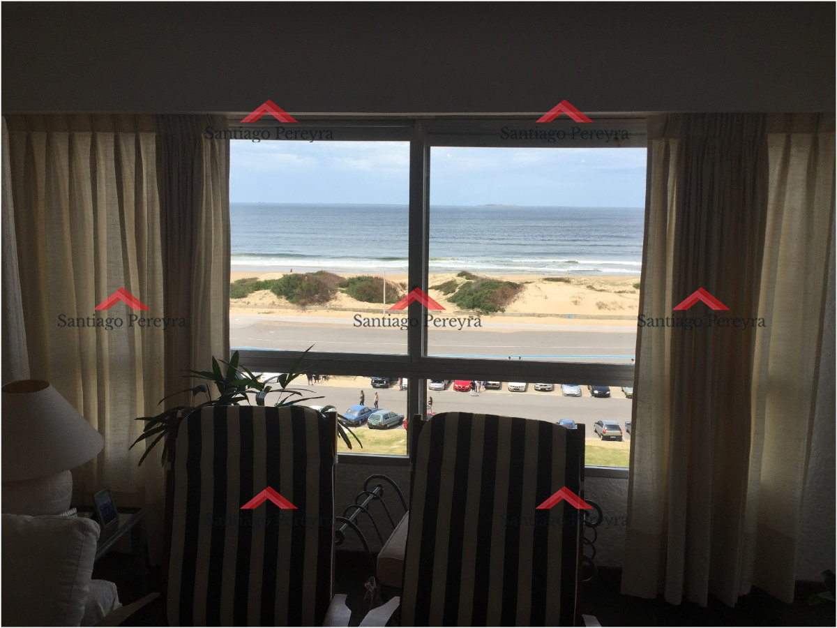 Apartamento ID.28 - Brava,excelente ubicacion, vista directa al mar