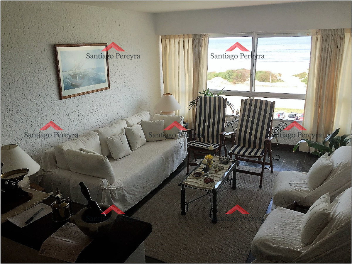 Apartamento ID.28 - Brava,excelente ubicacion, vista directa al mar