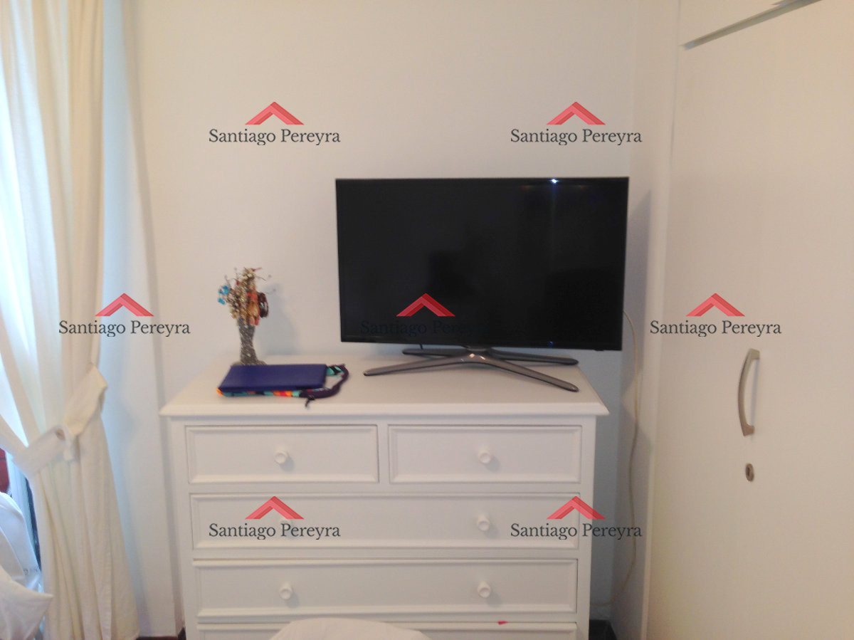 Apartamento ID.3066 - Apartamento primer piso en edificio frente al mar