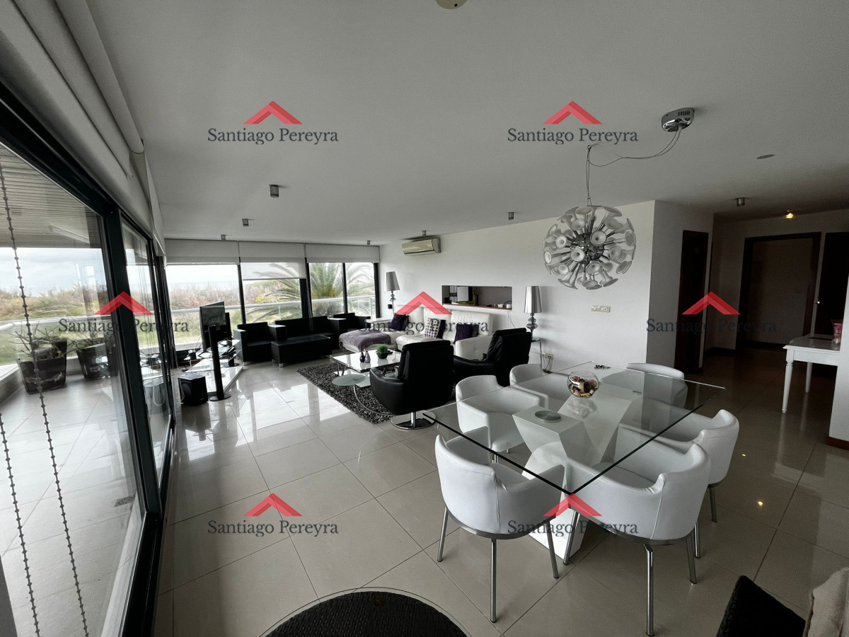 Apartamento ID.15191 - Apartamento en venta primera fila playa brava