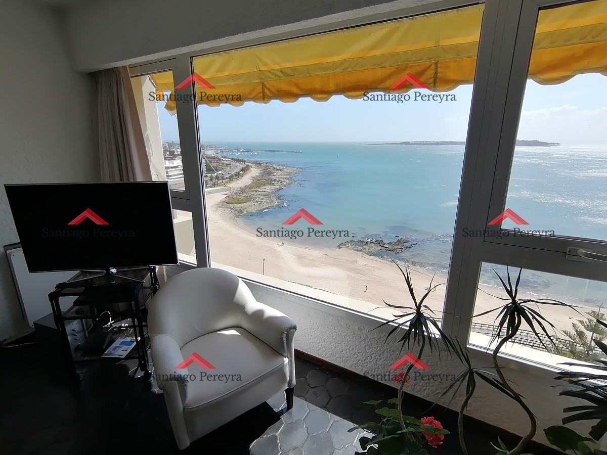 Apartamento ID.837 - Amplio apartamento frente al mar 