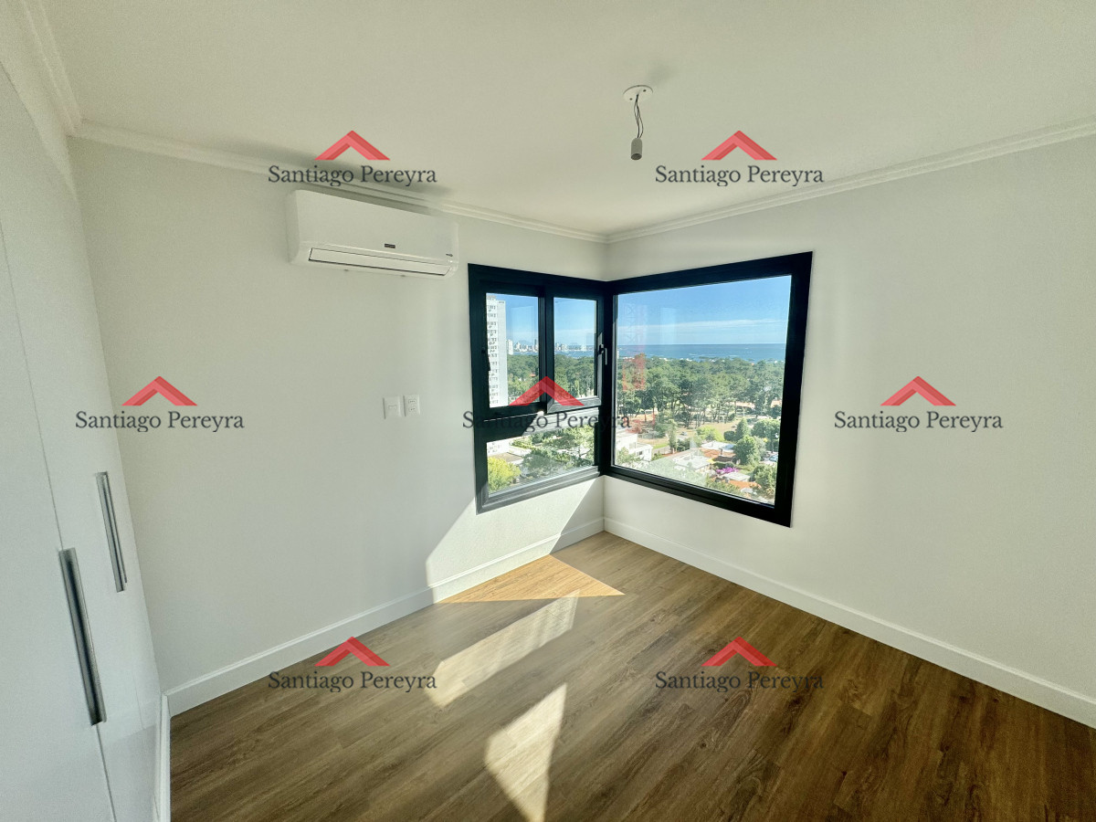 Apartamento ID.15855 - Apartamento de 3 dormitorios 2 baños con vista al mar - a estrenar 