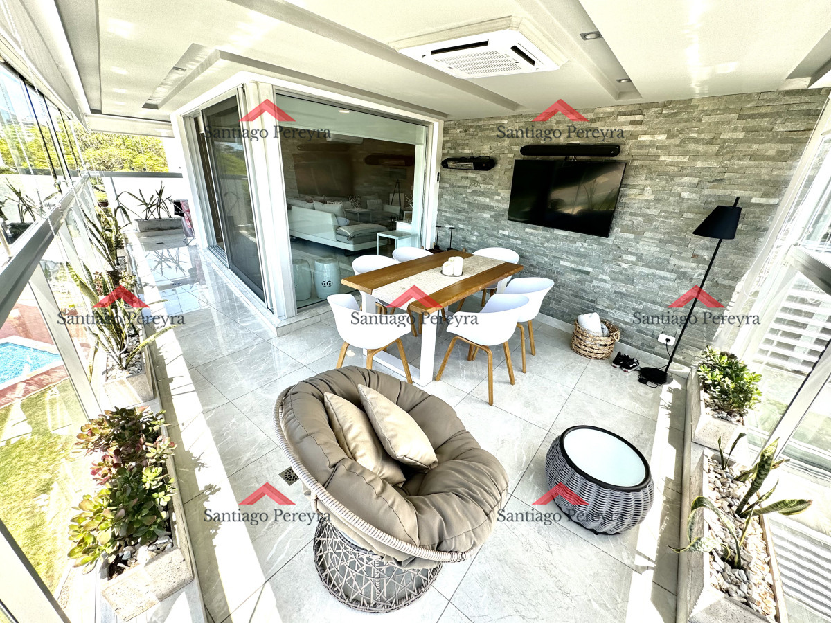 Apartamento ID.6821 - Espectacular en torre Premium a pasos del mar