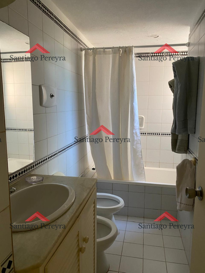 Apartamento ID.16164 - Hermoso apartamento de 3 dormitorios con parrillero propio en hermoso entorno