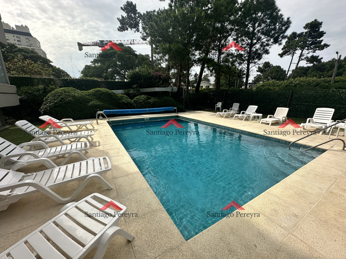 Apartamento ID.16045 - Apartamento 3 dormitorios y dependencia en Roosevelt 