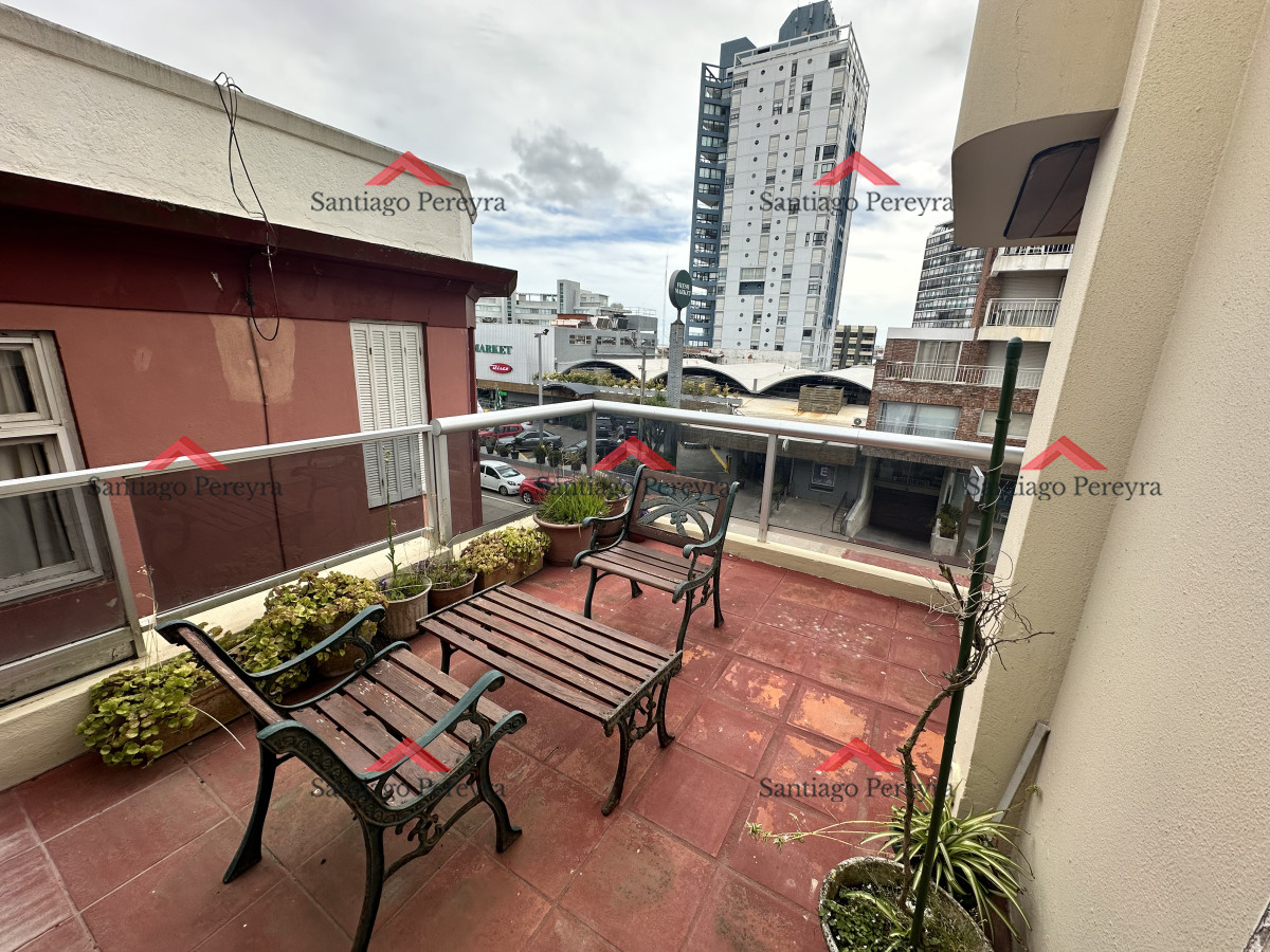Apartamento ID.15446 - Apartamento de 3 dormitorios con barbacoa cerrada propia en península 