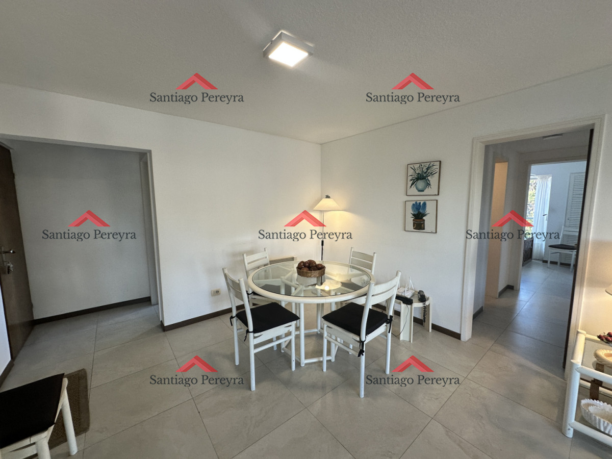 Apartamento ID.17135 - Apartamento en venta de dos dormitorios con garaje listo para entrar