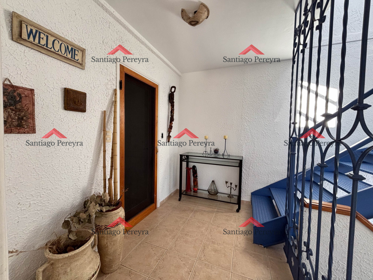Apartamento ID.6982 - Pent House a una cuadra de la playa mansa con barbacoa propia y tres cocheras 