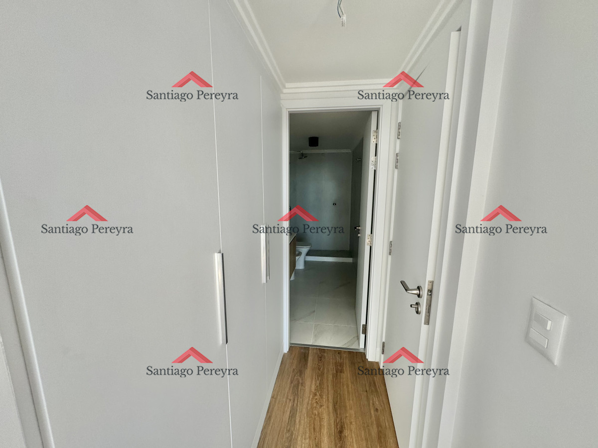 Apartamento ID.15855 - Apartamento de 3 dormitorios 2 baños con vista al mar - a estrenar 