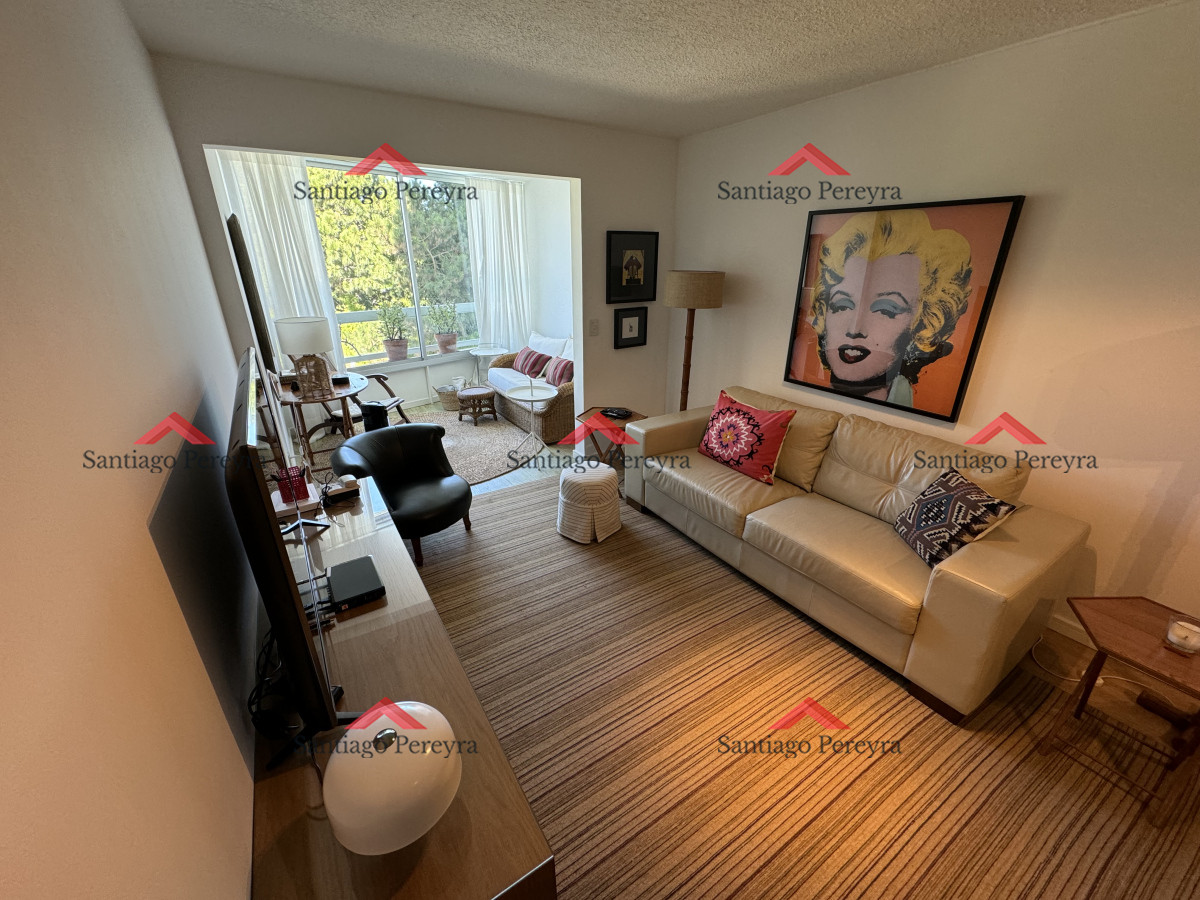 Apartamento ID.2448 - Apartamento en zona Punta Shopping