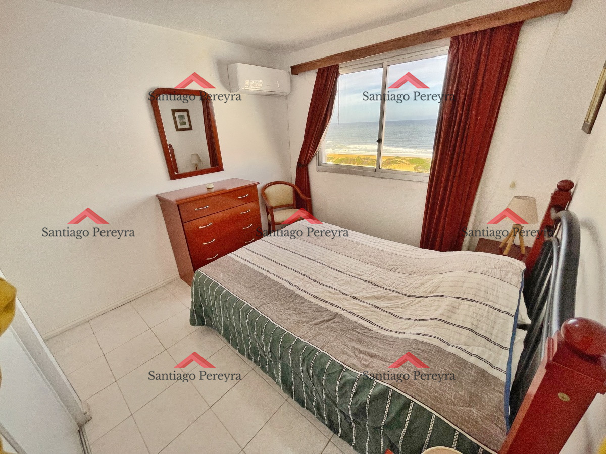 Apartamento ID.9607 - Alquiler anual!!! Apartamento 2 dormitorios, garage, piscina cerrada!!