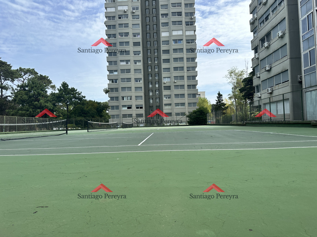Apartamento ID.16045 - Apartamento 3 dormitorios y dependencia en Roosevelt 