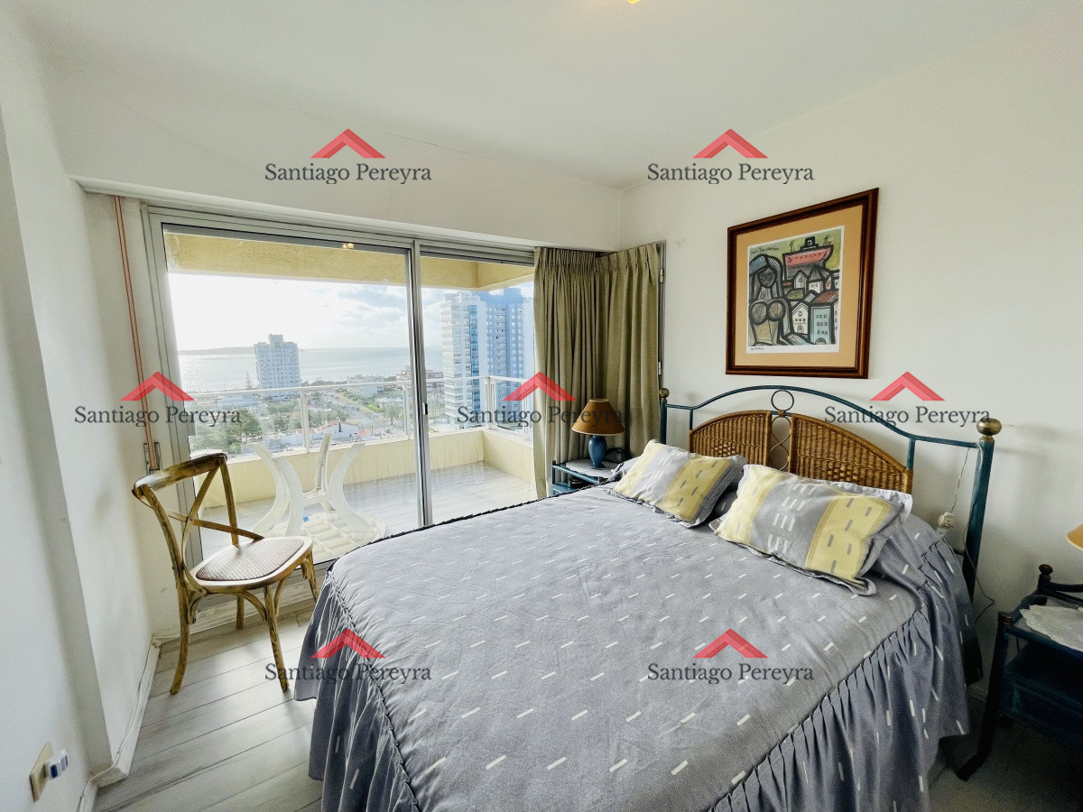 Apartamento ID.1264 - Apartamento de 3 dormitorios con vista al mar en la Brava, Punta del Este. 80 m², suite y amenities full, a 100 m de la playa