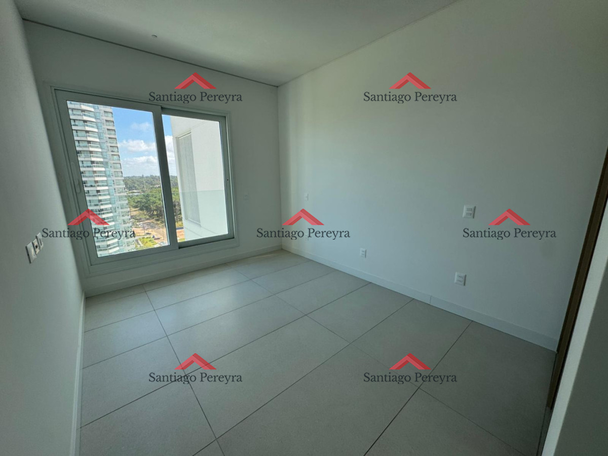 Apartamento ID.16929 - Primera linea brava en venta